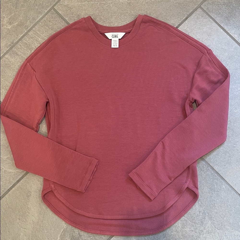 Athleta Girl Crewneck Top Dusty Rose Color, Size XL 14
